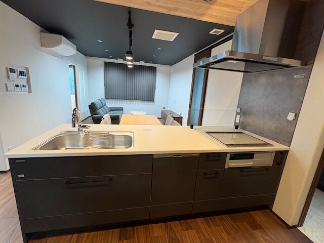 帯広市大空町3丁目16番8大空モデル（宮坂32番）スライダー画像