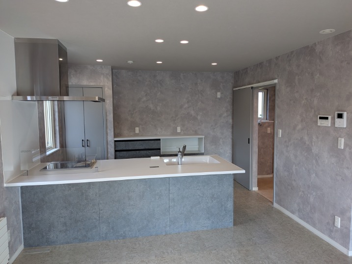 ぬくもり感じるグレー空間（Y様邸）スライダー画像